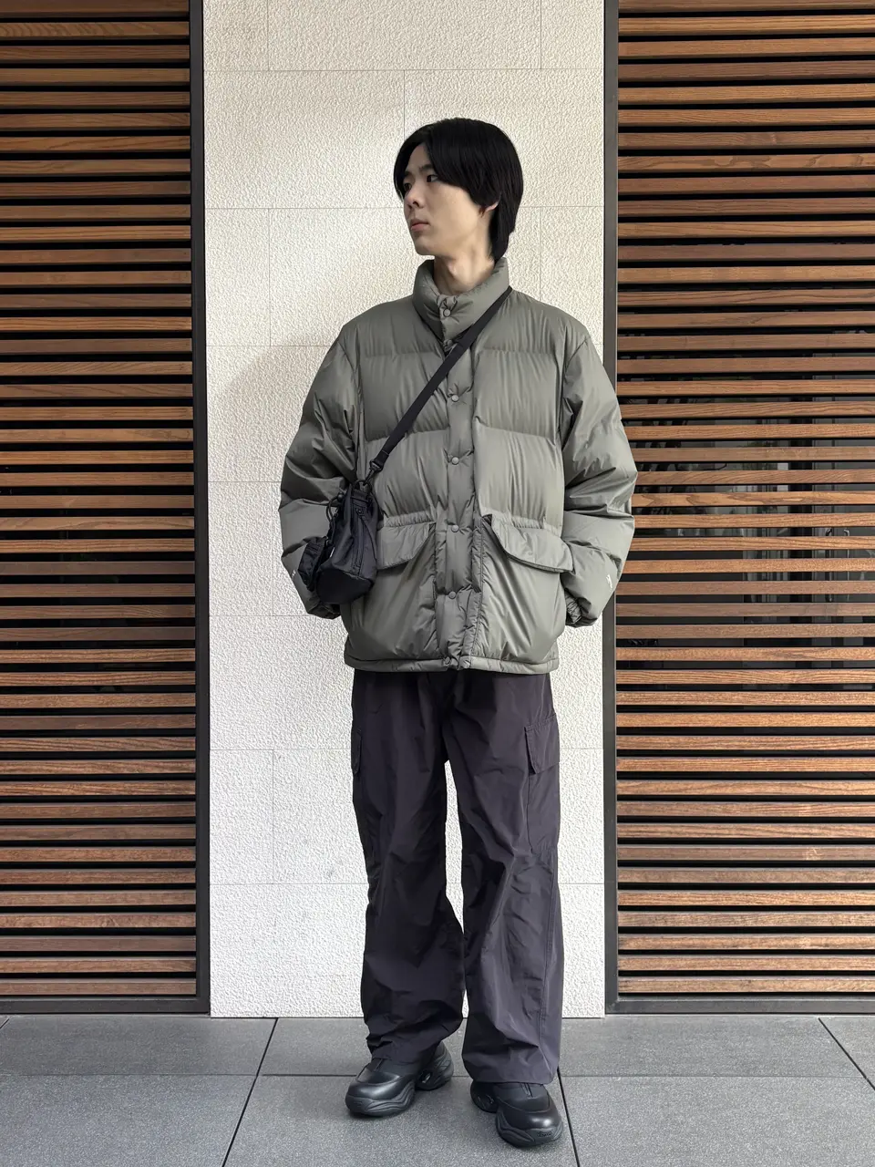 ATON(エイトン)】 AIR WEATHER SHORT UTILITY CARGO PANTS｜PARIGOT