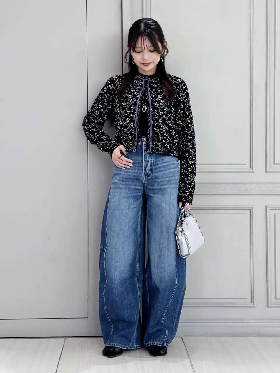 Mame Kurogouchi(マメ クロゴウチ)】 Floral Motif Glitter Knit