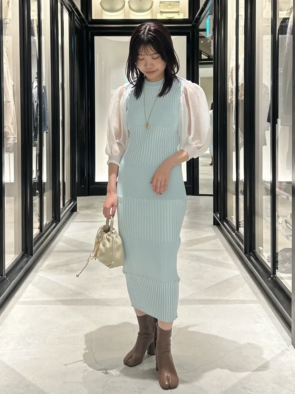 CFCL(シーエフシーエル)】 FLUTED LUCENT PUFF SLEEVE DRESS｜PARIGOT