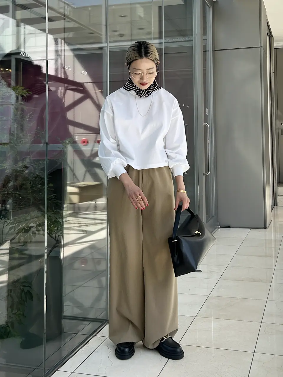 Cropped × Wide Pants