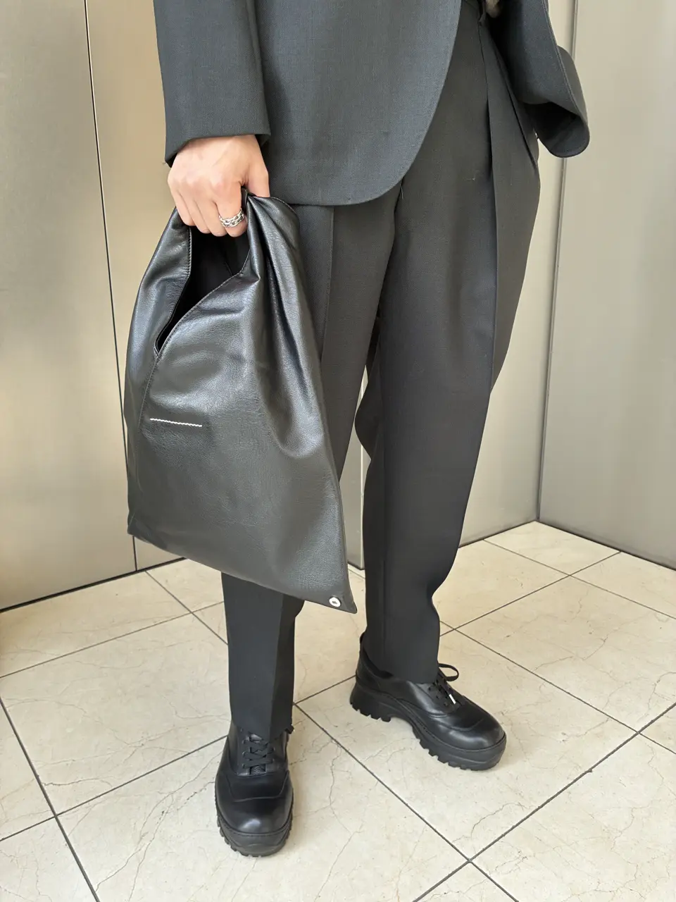 MM6 Maison Margiela ジャパニーズバッグ メンズ 着用スタイリング