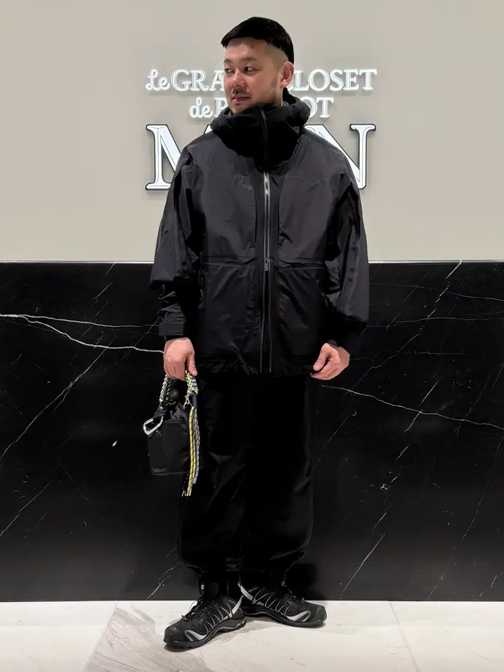 White Mountaineering(ホワイトマウンテニアリング)】 GORE-TEX HOODED
