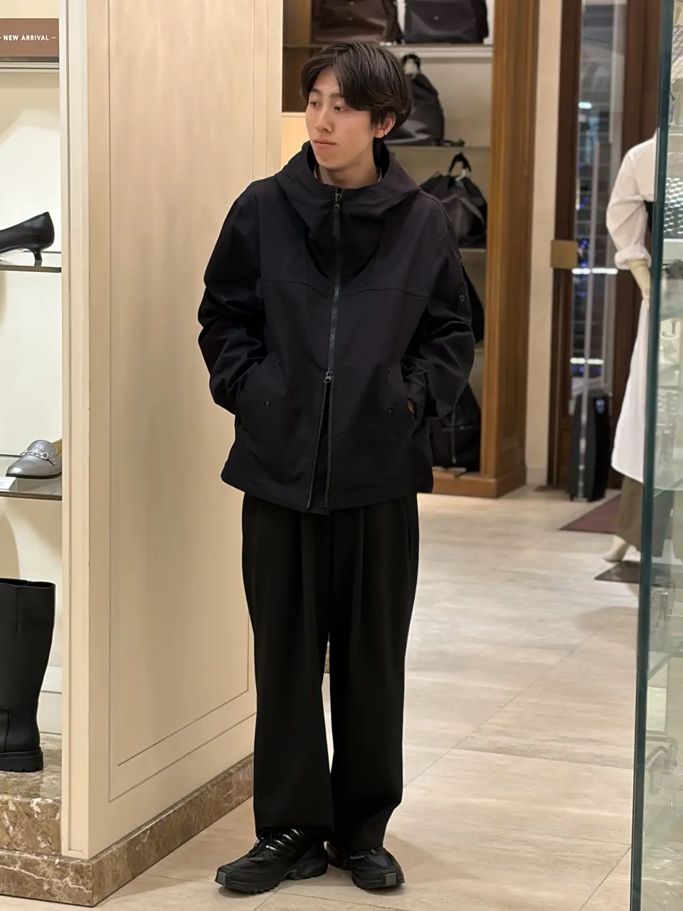 STONE ISLAND(ストーンアイランド)】 S.I. GHOST - ALL-WEATHER COTTON