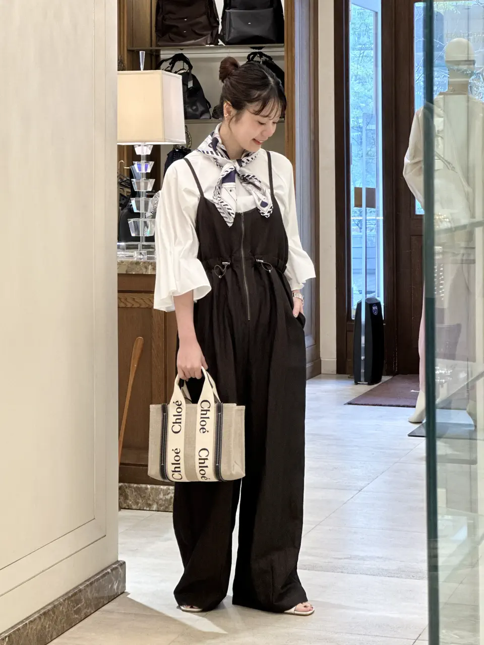 美品 Chloe ヴィンテージ フランス製 スーツスカート上下セット(40) クロエ 2024-25年秋冬ウィメンズコレクション - 直感と自由な精神を
