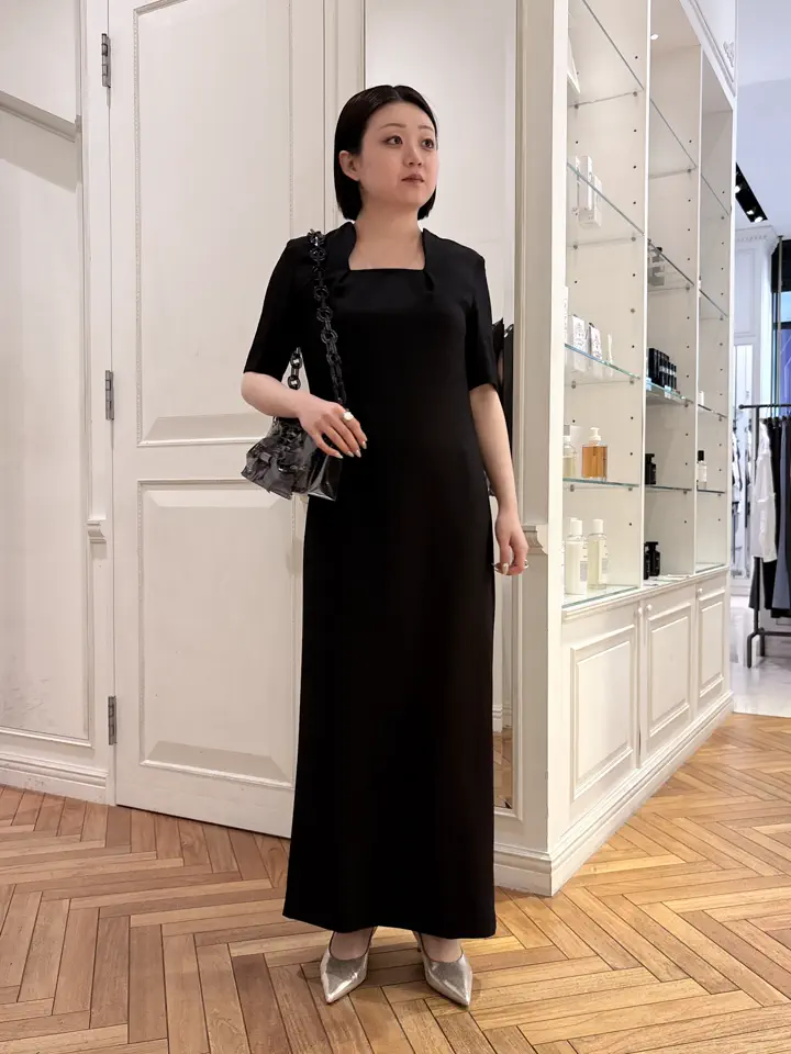 Mame Kurogouchi(マメ クロゴウチ)】 Floral Jacquard Square Neck