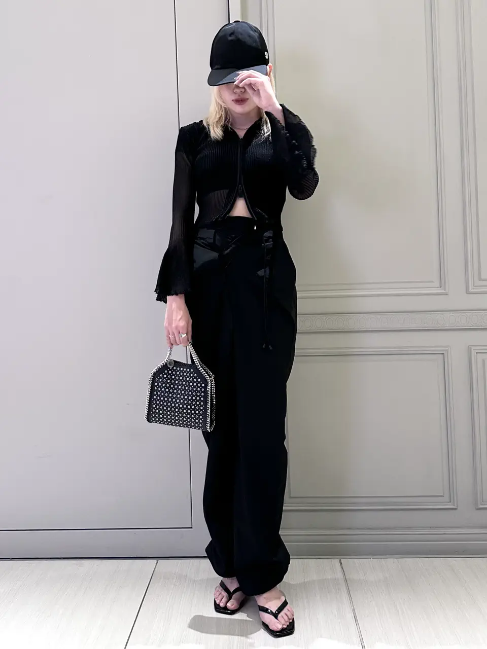【最終価格】マメクロゴウチ　ブラックパンツ Mame Kurogouchi(マメ クロゴウチ)】 Nylon Typewriter Trousers