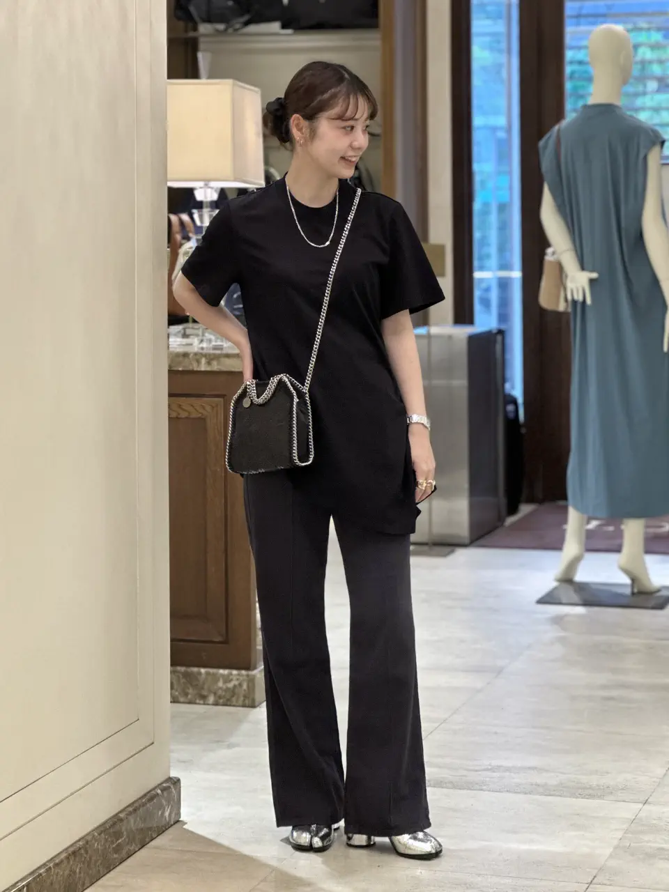 Mame Kurogouchi(マメ クロゴウチ)】 Cotton Jersey Asymmetric T