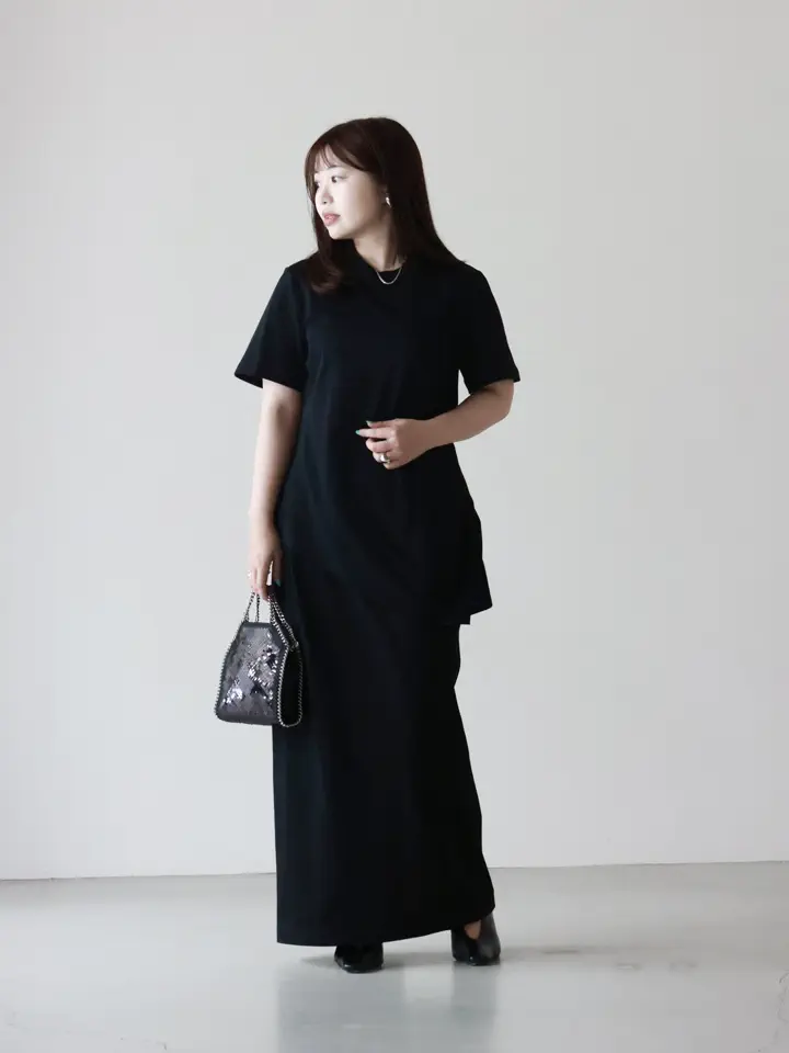 Mame Kurogouchi(マメ クロゴウチ)】 Cotton Jersey Asymmetric T