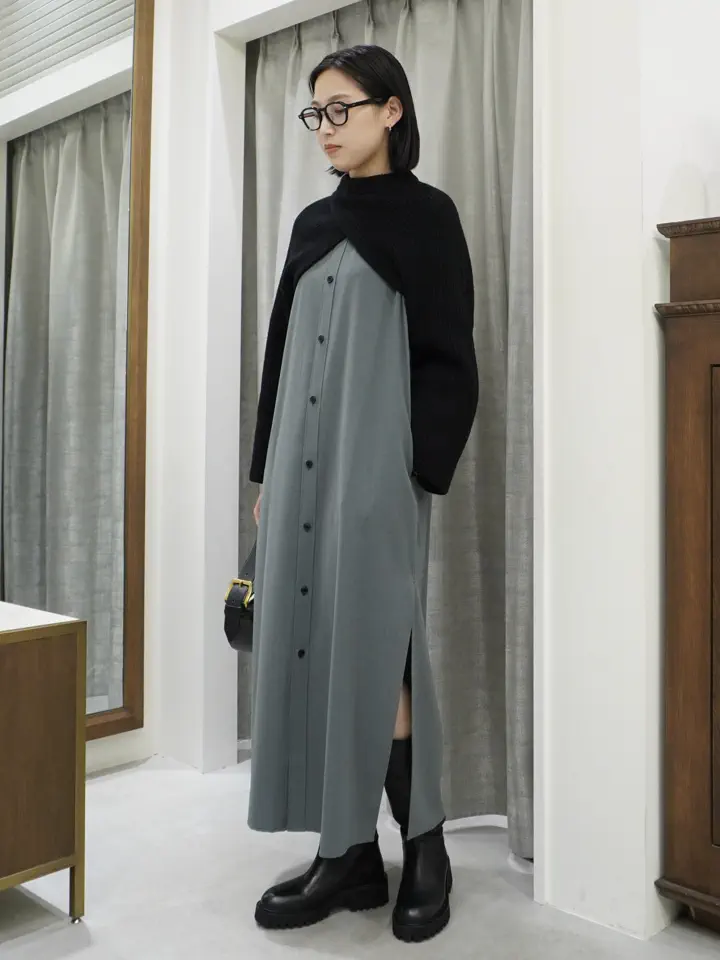HYKE(ハイク)】 RIBBED-KNIT WOOL CROPPED BOLERO|PARIGOT ONLINE HYKE(ハイク)】 RIBBED-KNIT WOOL CROPPED BOLERO|PARIGOT ONLINE