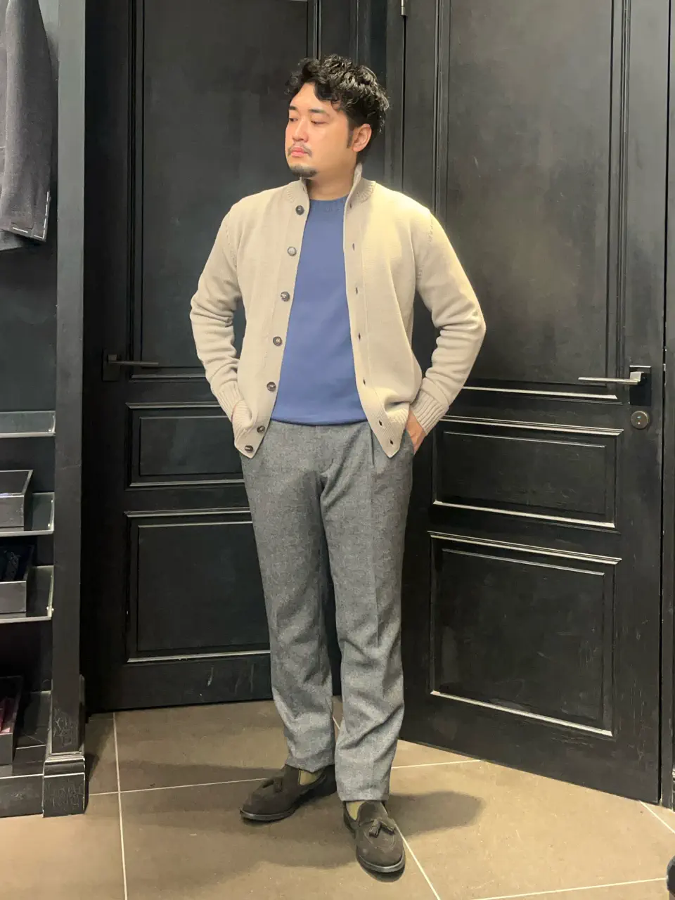 LOOK 02
