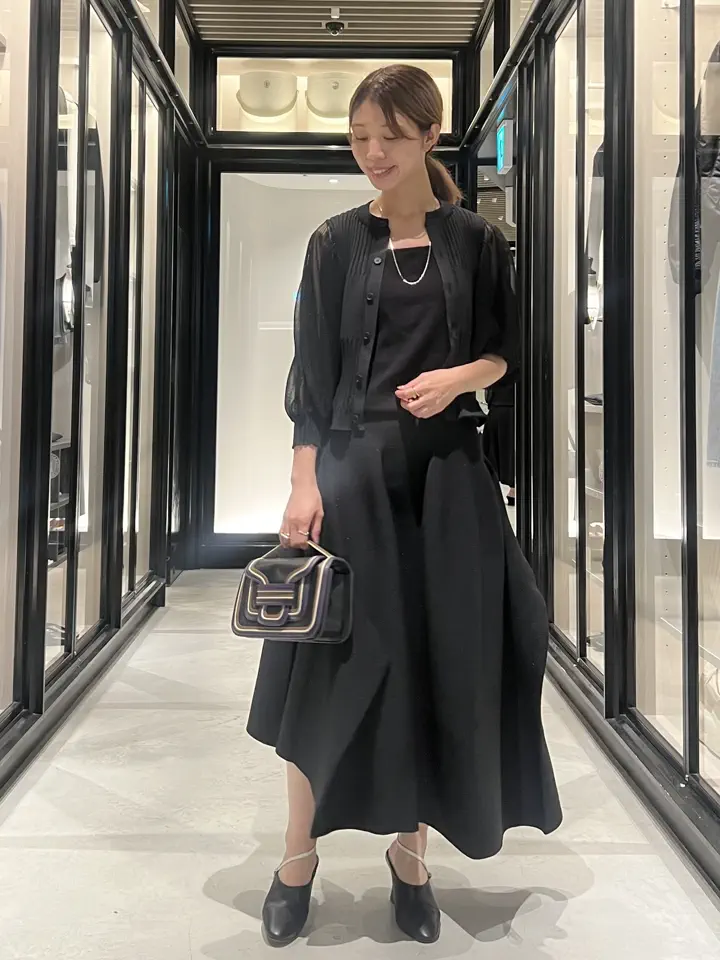 CFCL(シーエフシーエル)】 FLUTED LUCENT PUFF SLEEVE CARDIGAN