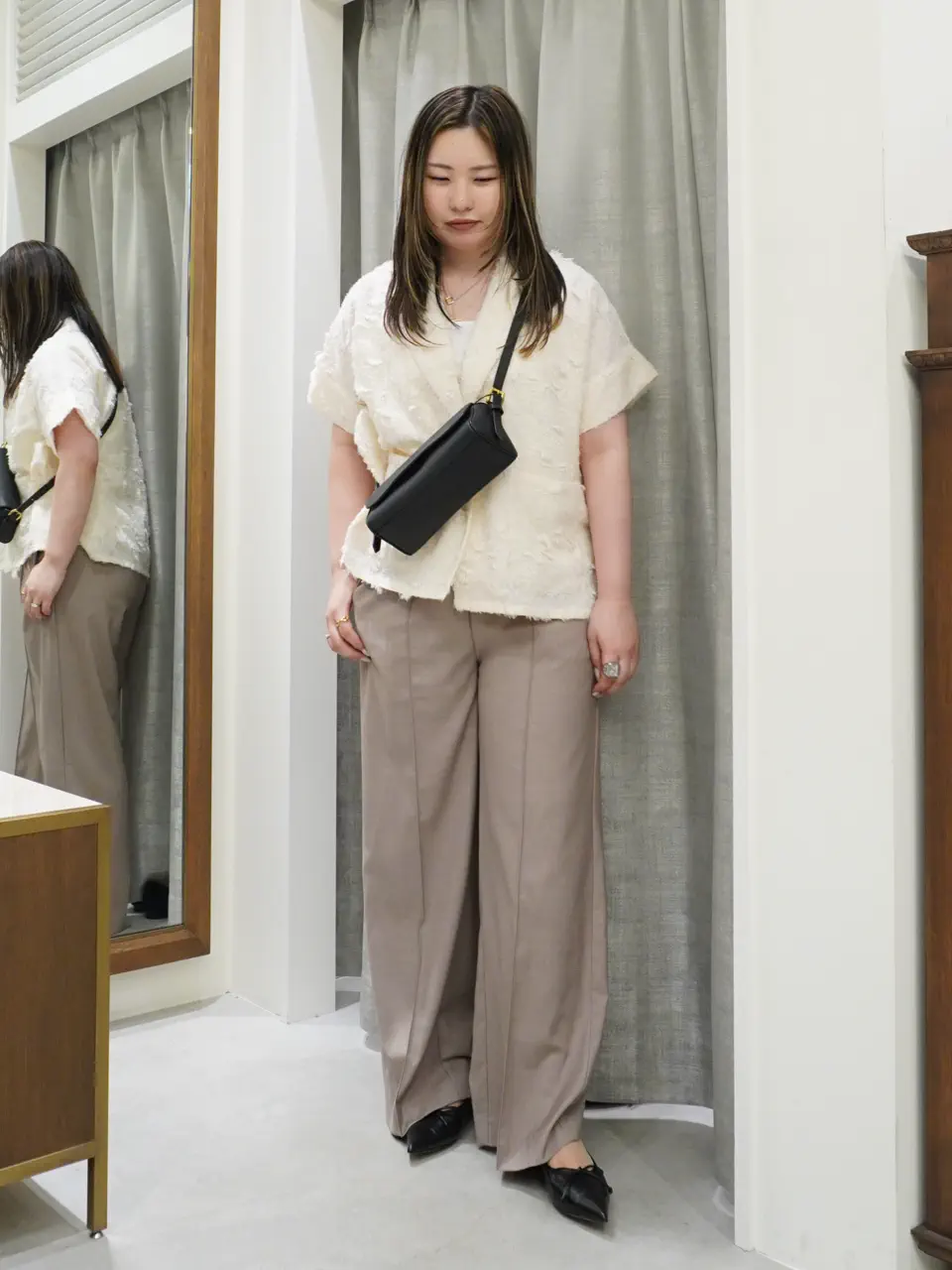 ジャガードフレンチスリーブジャケットのスタッフスナップ