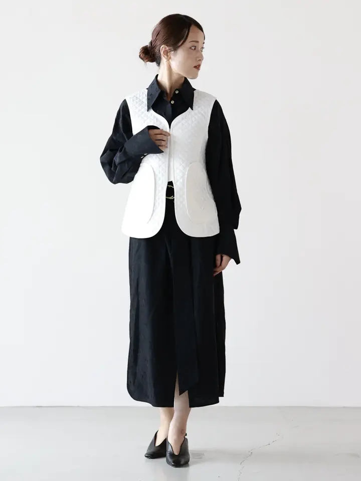 Mame Kurogouchi(マメ クロゴウチ)】 Floral Jacquard Quilting Vest