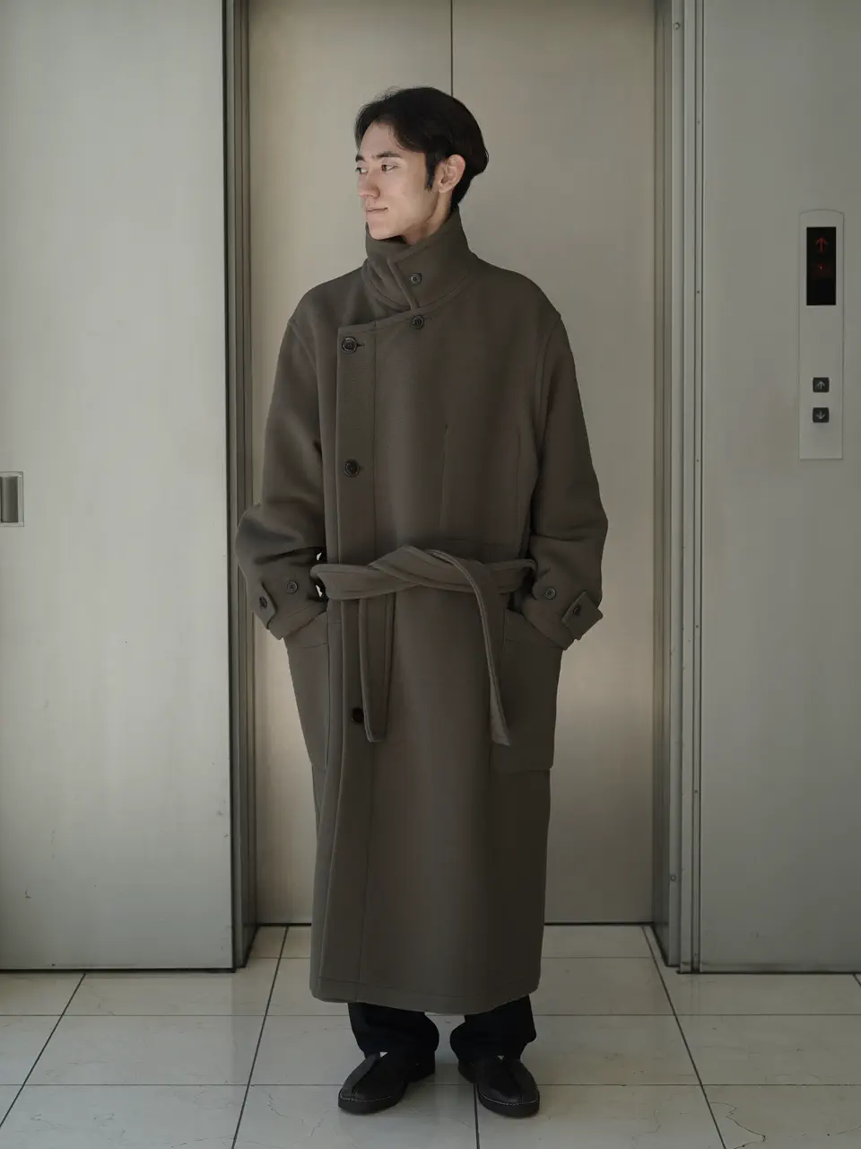 Yoshi WRAP COAT スタイリング