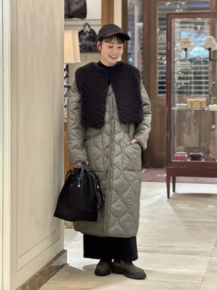 HYKE(ハイク)】 FAUX SHEARLING CROPPED VEST｜PARIGOT ONLINE（パリゴ