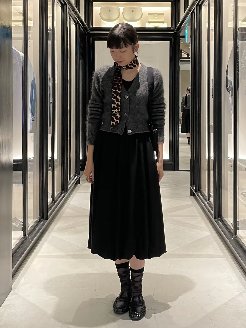 LOOK01 週末のお出かけの着こなし／スタッフRIRI 175cm