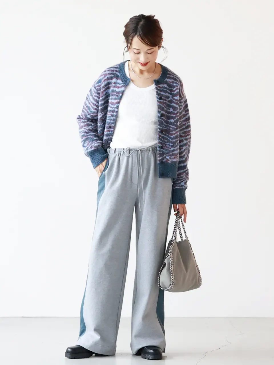 ayumiのデザインニットコーディネート