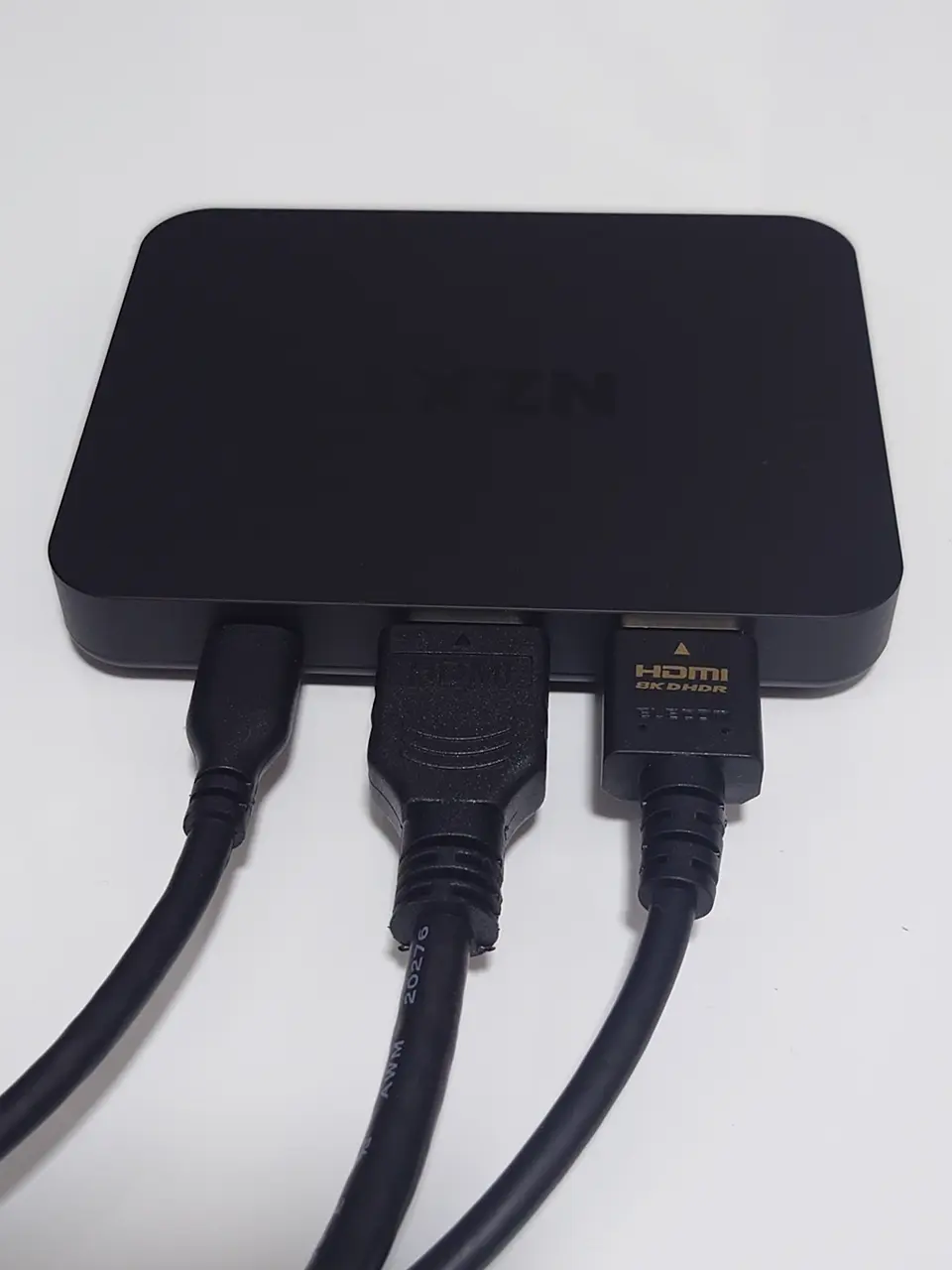 NZXT Signal HD60 ST-EESC1-WWを使用した、ドスパラスタッフSHIGETA