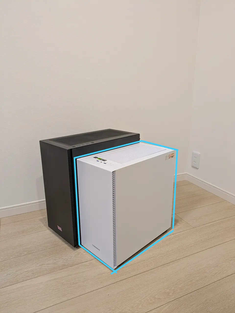 THIRDWAVE AD-R7X56B-01B Ryzen7 5700X搭載を使用した、ドスパラ