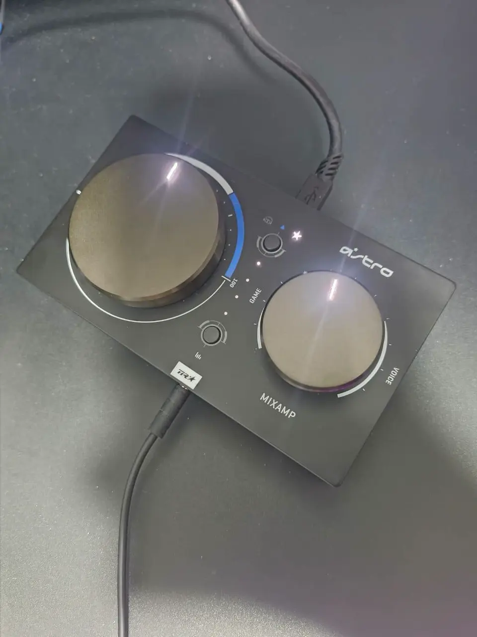 Logicool ASTRO MixAmp Pro TR MAPTR-002を使用した、ドスパラスタッフ