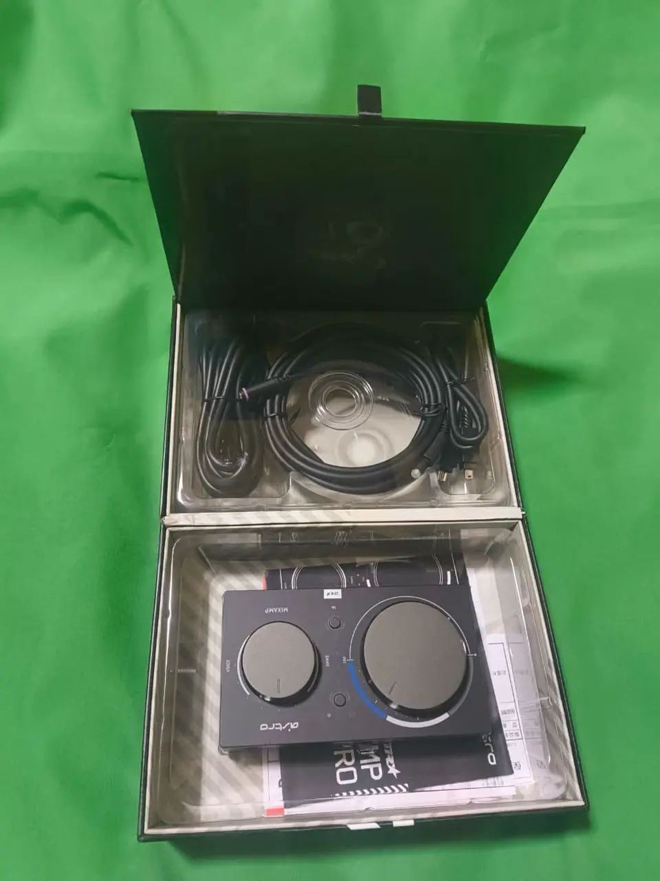 Logicool ASTRO MixAmp Pro TR MAPTR-002を使用した、ドスパラスタッフ