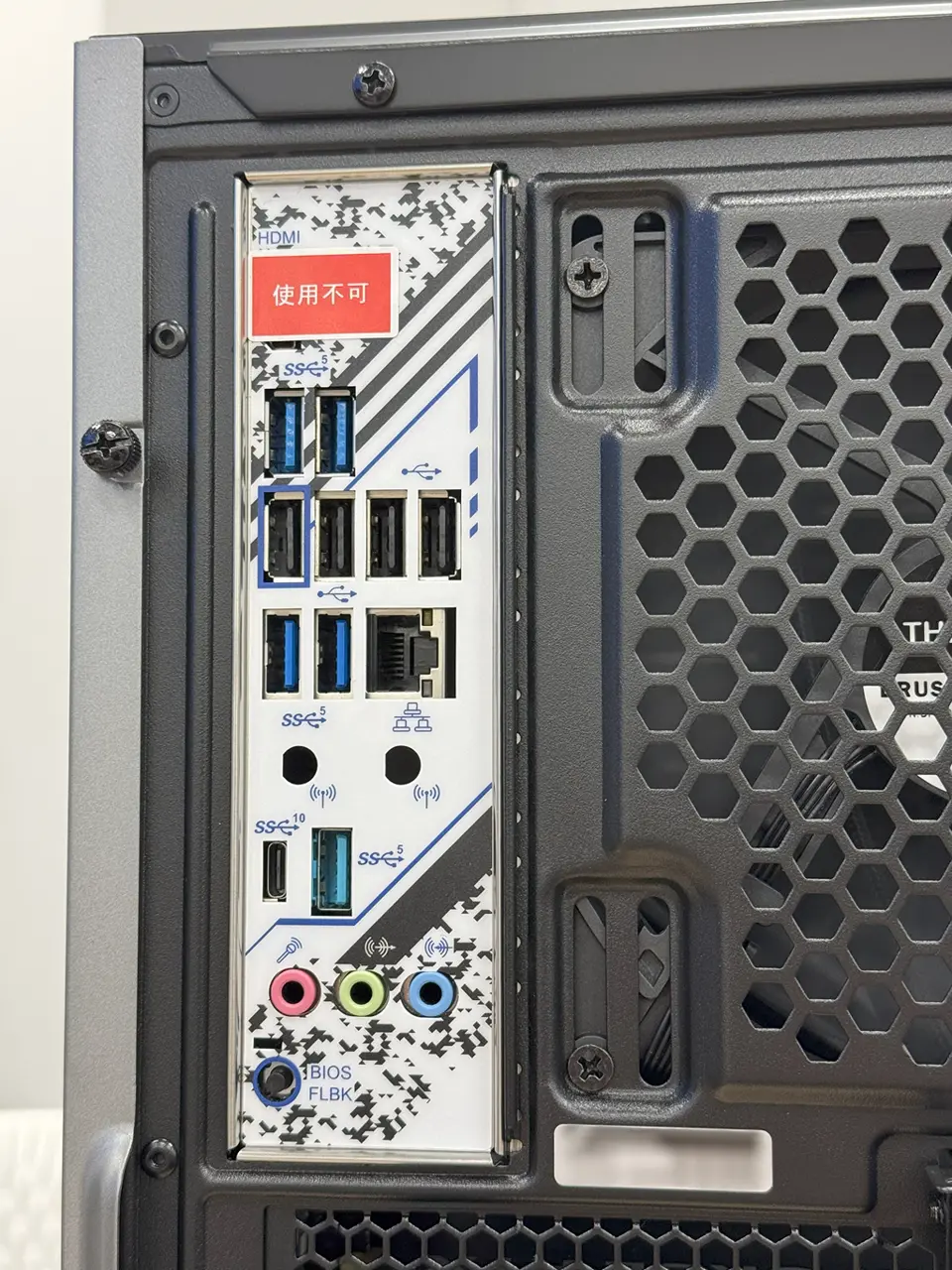 ドスパラスタッフSAKAMAKIによる、パソコン、PCパーツ、周辺機器のレビュー