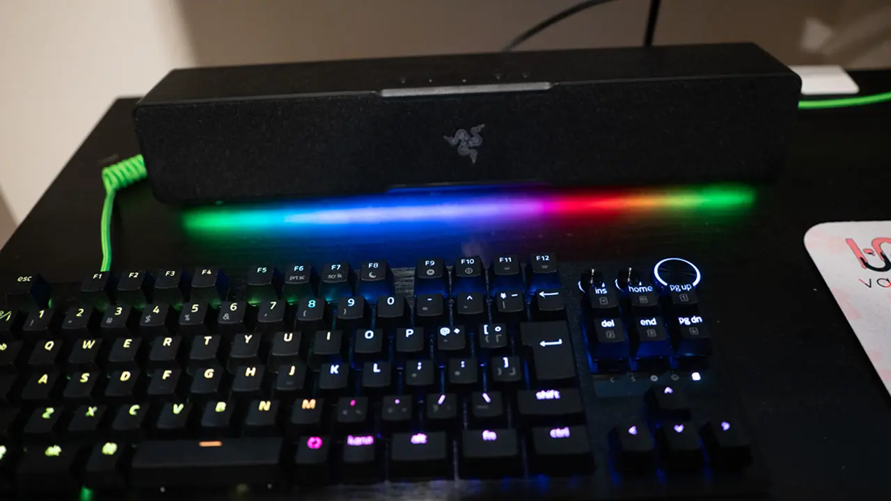 Razer Leviathan V2 X (RZ05-04280100-R3M1)を使用した、ドスパラ