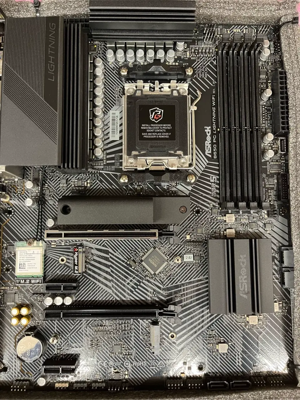 ASRock B650 PG Lightning WiFi (B650 AM5 ATX) ドスパラ限定