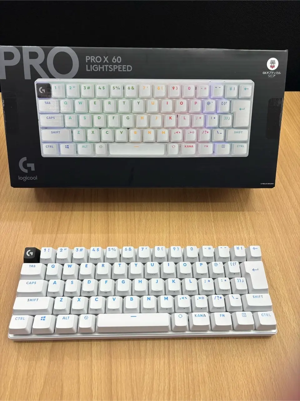 Logicool PRO X 60 G-PKB-60-001LNWH (リニア ホワイト)を使用した Logicool PRO X 60 G-PKB-60-001LNWH (リニア ホワイト)を使用した