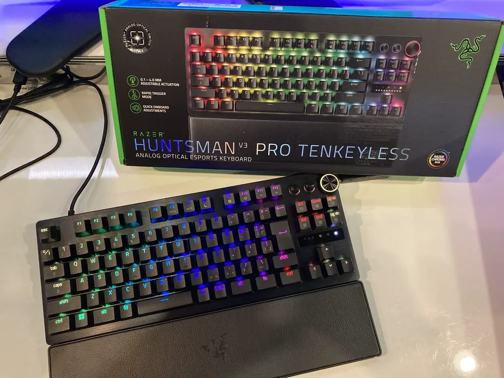 【値下げ】【新品】Razer HuntsmanV3ProTenkeylessJP 楽天市場】【Razer公式】 Razer Huntsman V3 Pro Tenkeyless JP