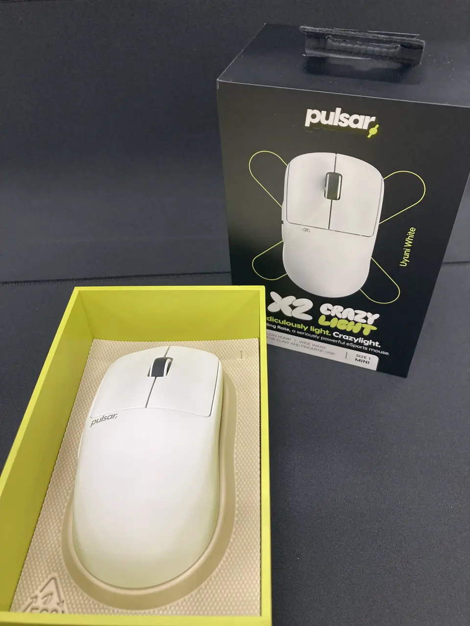 Pulsar X2 CrazyLight Uyuni White (PX2CL108)を使用した、ドスパラ