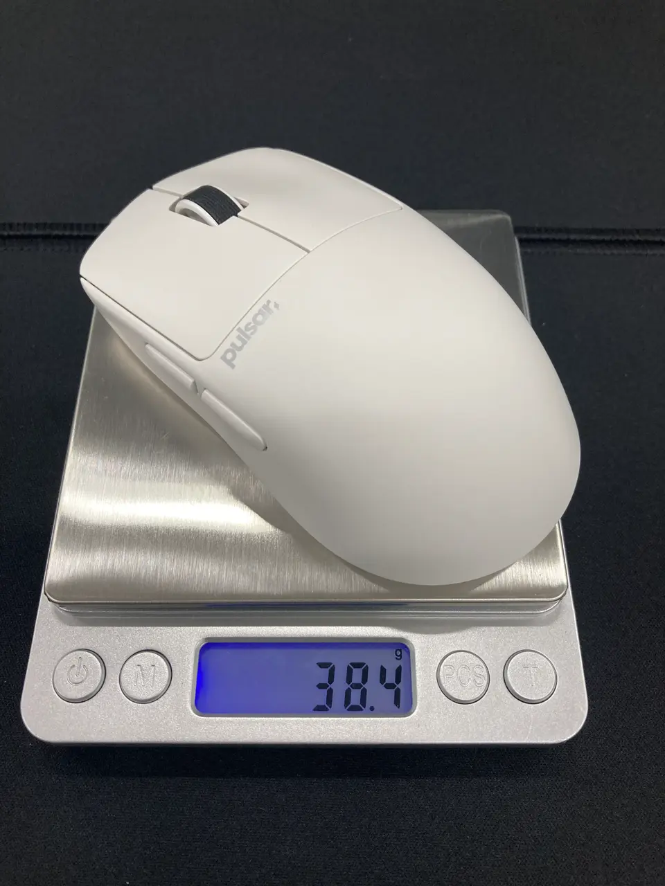 Pulsar X2 CrazyLight Uyuni White (PX2CL108)を使用した、ドスパラ