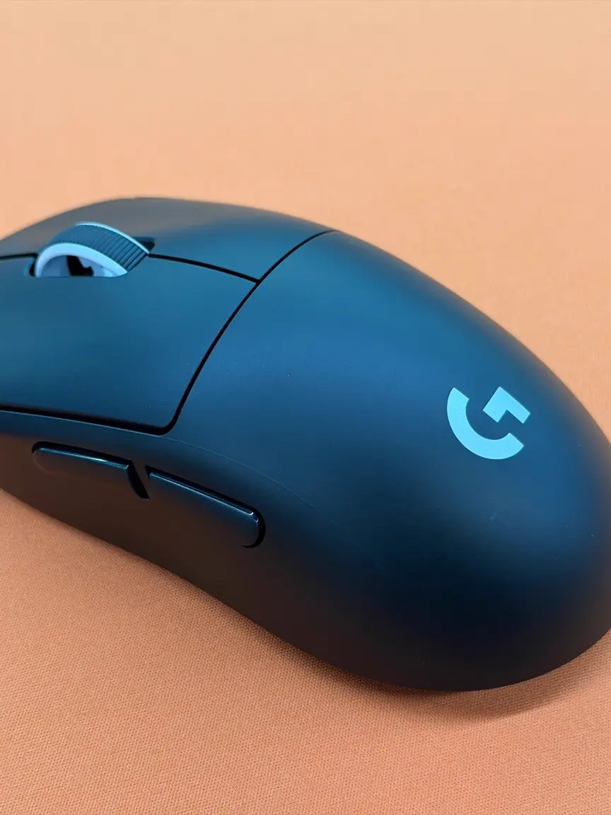 Logicool PRO X SUPERLIGHT 2c G-PPD-004WLCO-BK (ブラック)を使用した