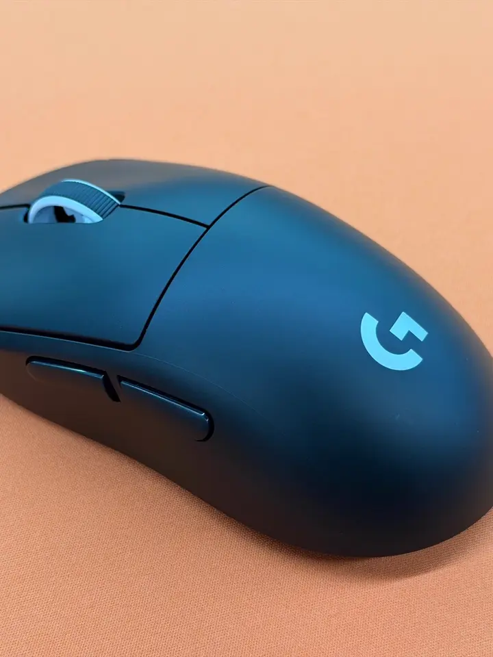 マウス・トラックボール PRO X SUPERLIGHT 2c G-PPD-004WLCO-BK Logicool PRO X SUPERLIGHT 2c G-PPD-004WLCO-BK (ブラック)を使用した