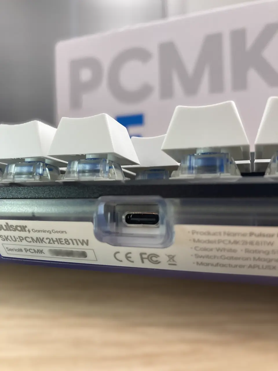 Pulsar PCMK 2 HE TKL JIS White (PCMK2HE811W)を使用した、ドスパラ