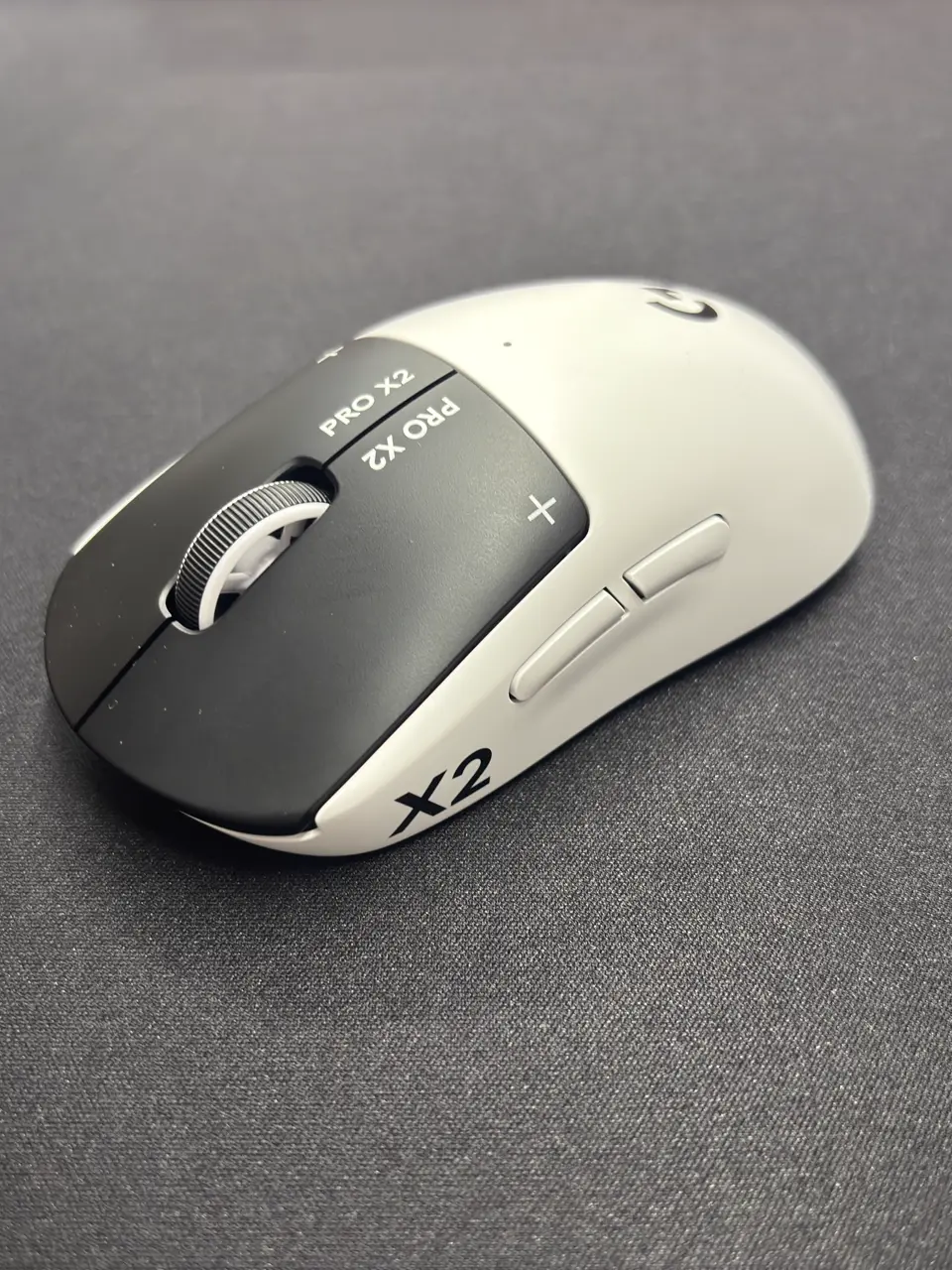 Logicool PRO X2 SUPERSTRIKE G-PPD-004WL-STRK (ホワイト)を使用した