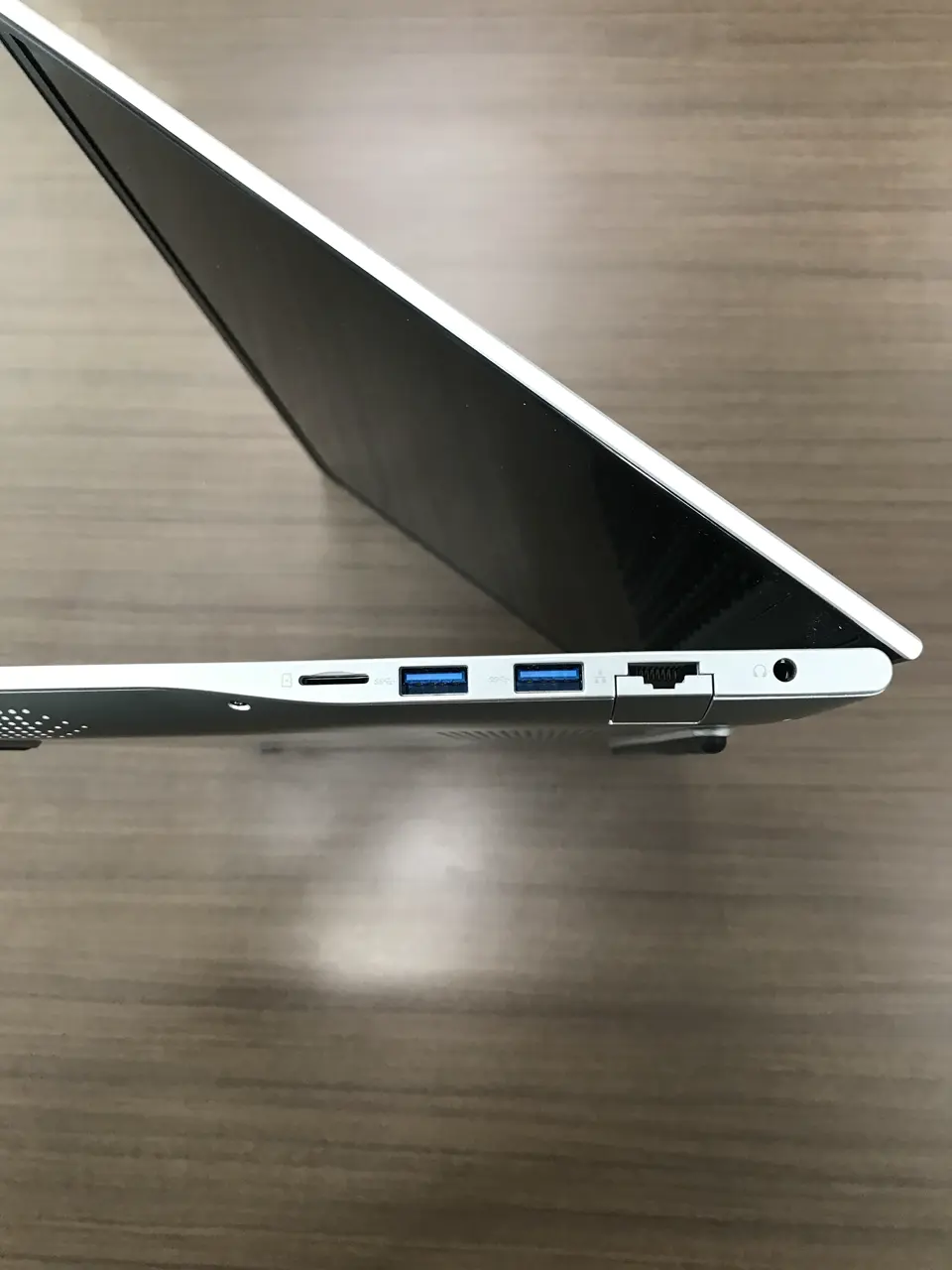 新品THIRDWAVE DX-R5T i5-1334U 16GB 500GB サードウェーブ DX-R5T-B (Core i5-1334U/メモリ16GB/SSD500GB/ODD無し