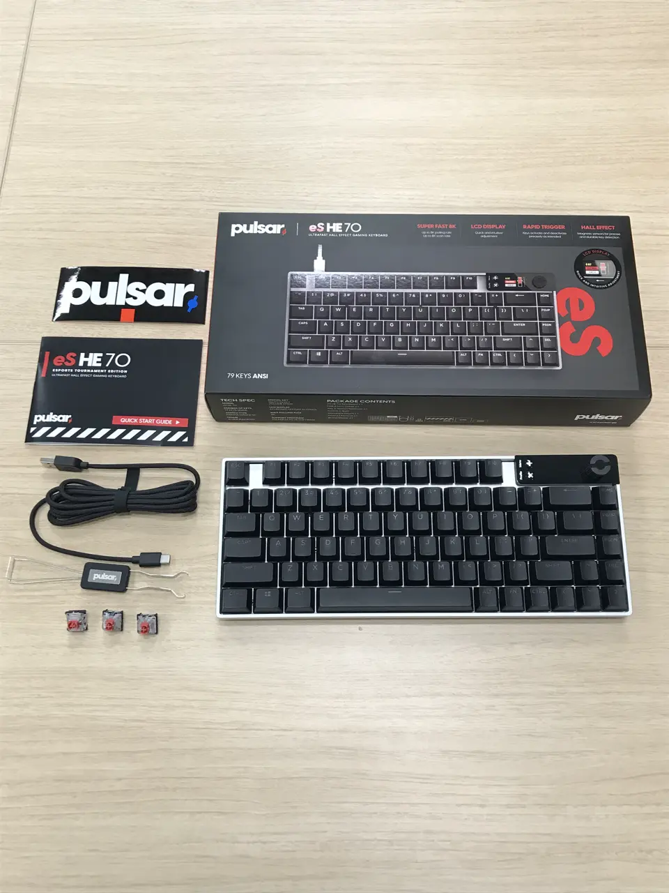 Pulsar eS HE 70 ANSI Black (ES70HE01B)を使用した、ドスパラスタッフ