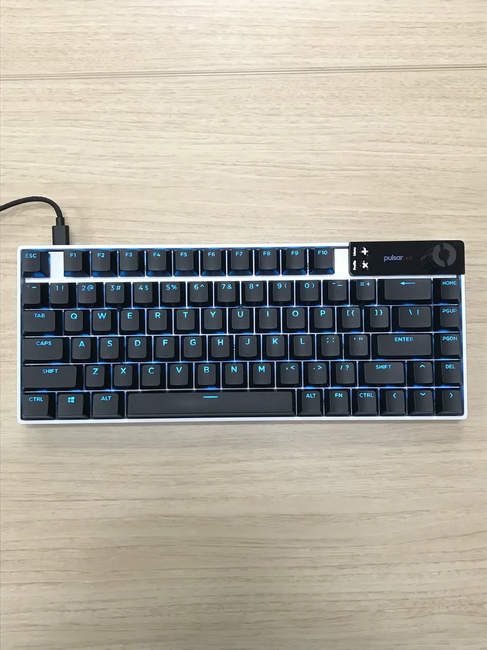 Pulsar eS HE 70 ANSI Black (ES70HE01B)を使用した、ドスパラスタッフ
