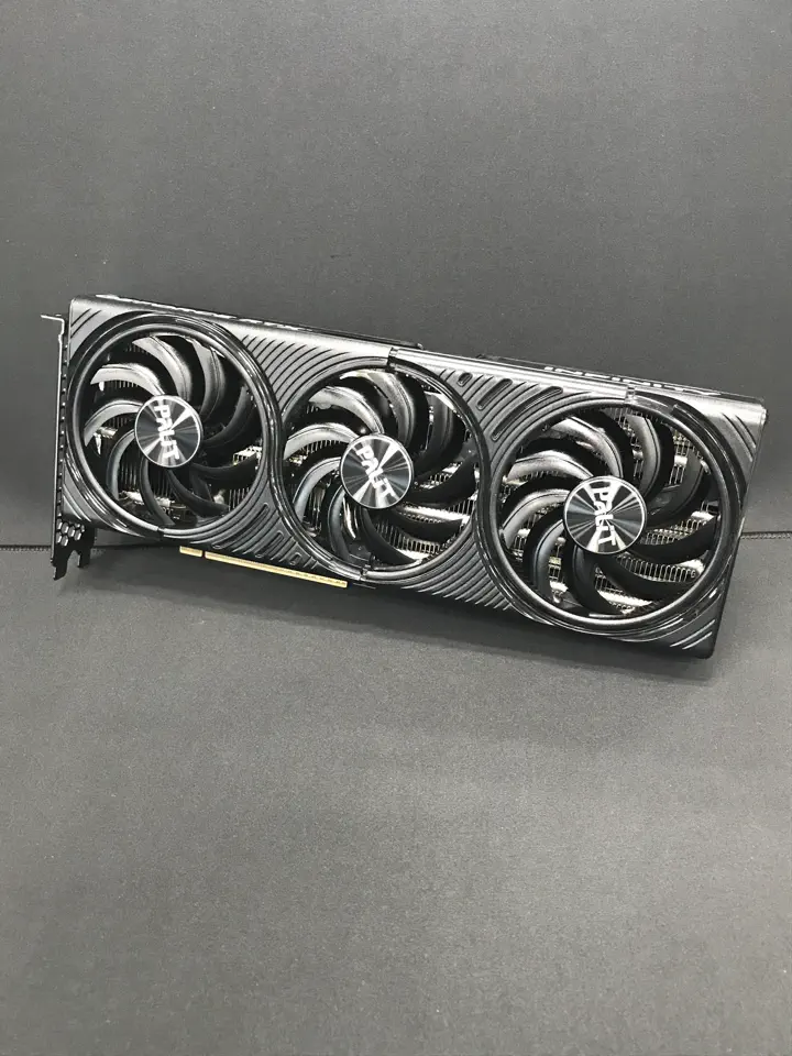 Palit NE75070019K9-GB2050S (GeForce RTX 5070 Infinity 3 12GB)を