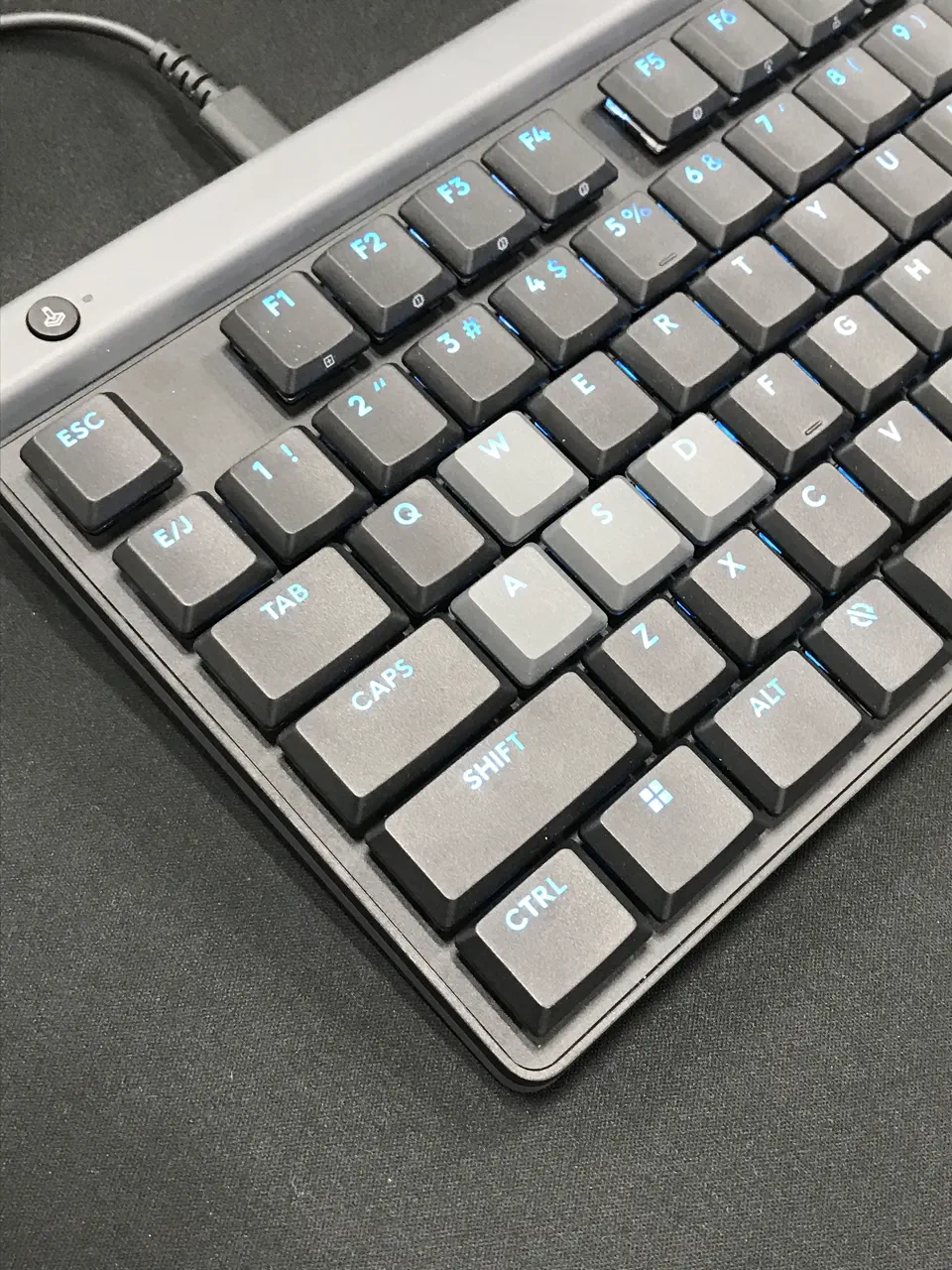 Logicool G515 RAPID TKL G515-TKL-RTBK (ブラック)を使用した