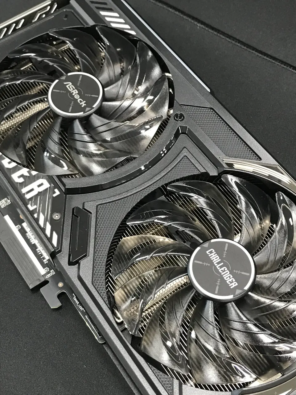 ASRock AMD Radeon RX 9060 XT Challenger 16GB (RX9060XT CL 16G