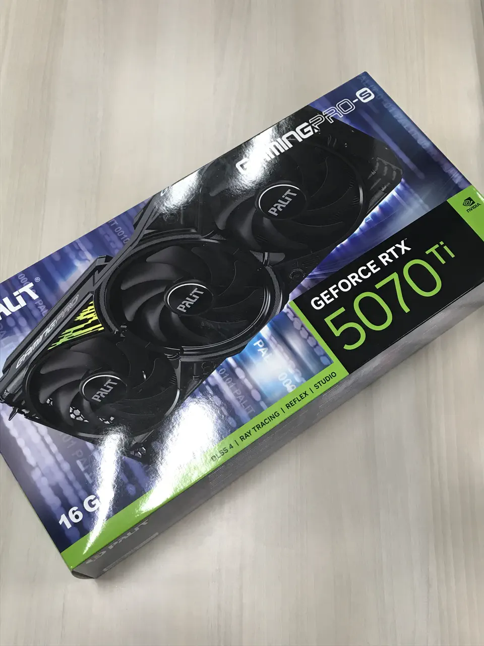 Palit NE7507T019T2-GB2031U (GeForce RTX 5070 Ti GamingPro-S 16GB