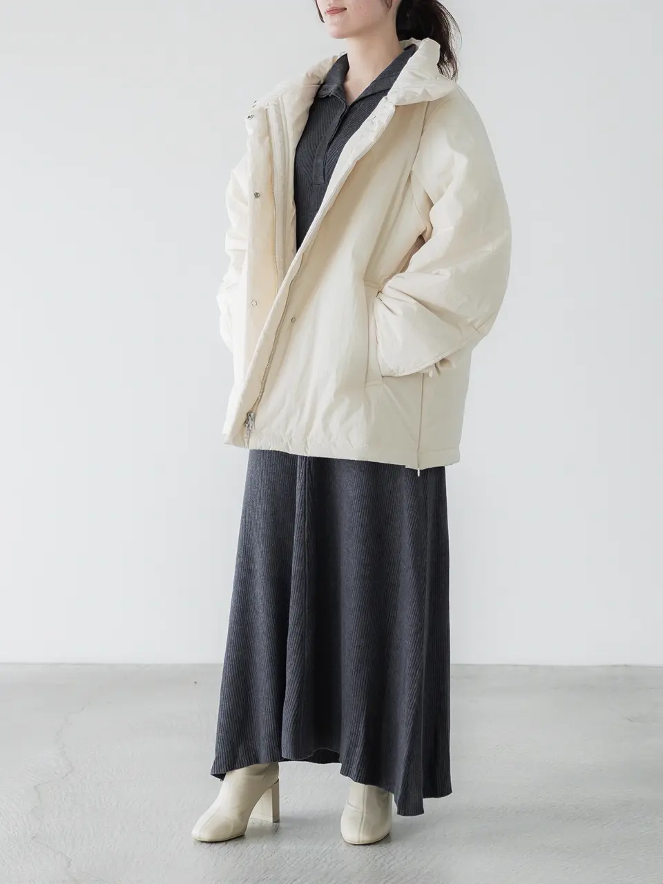 crewre online store / フロントフライニットワンピース