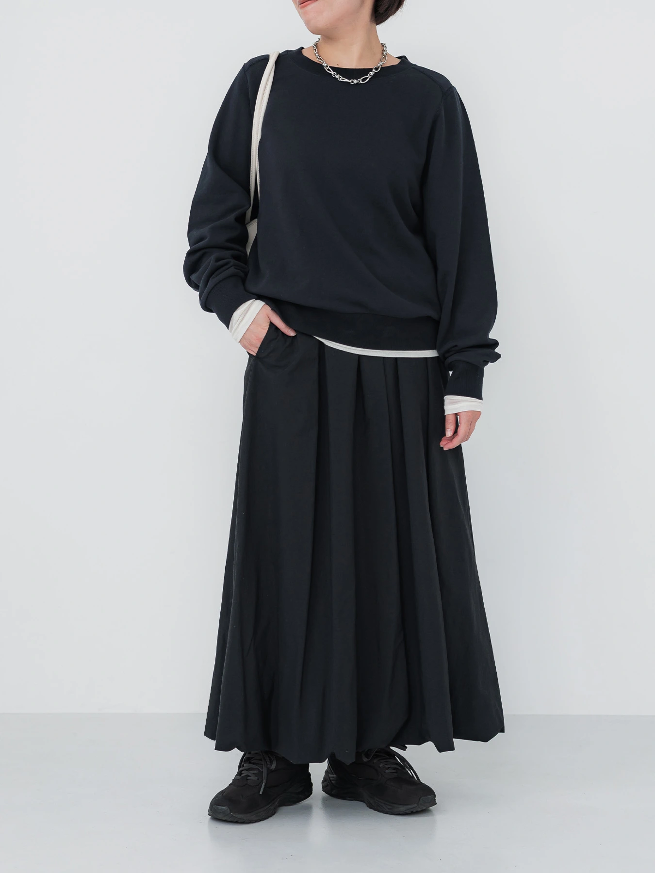 crewre クルーレ　ナイロンドレープマキシスカート　サイズ3 crewre online store / ナイロンドレープマキシスカート