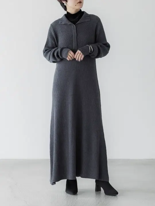 crewre online store / フロントフライニットワンピース