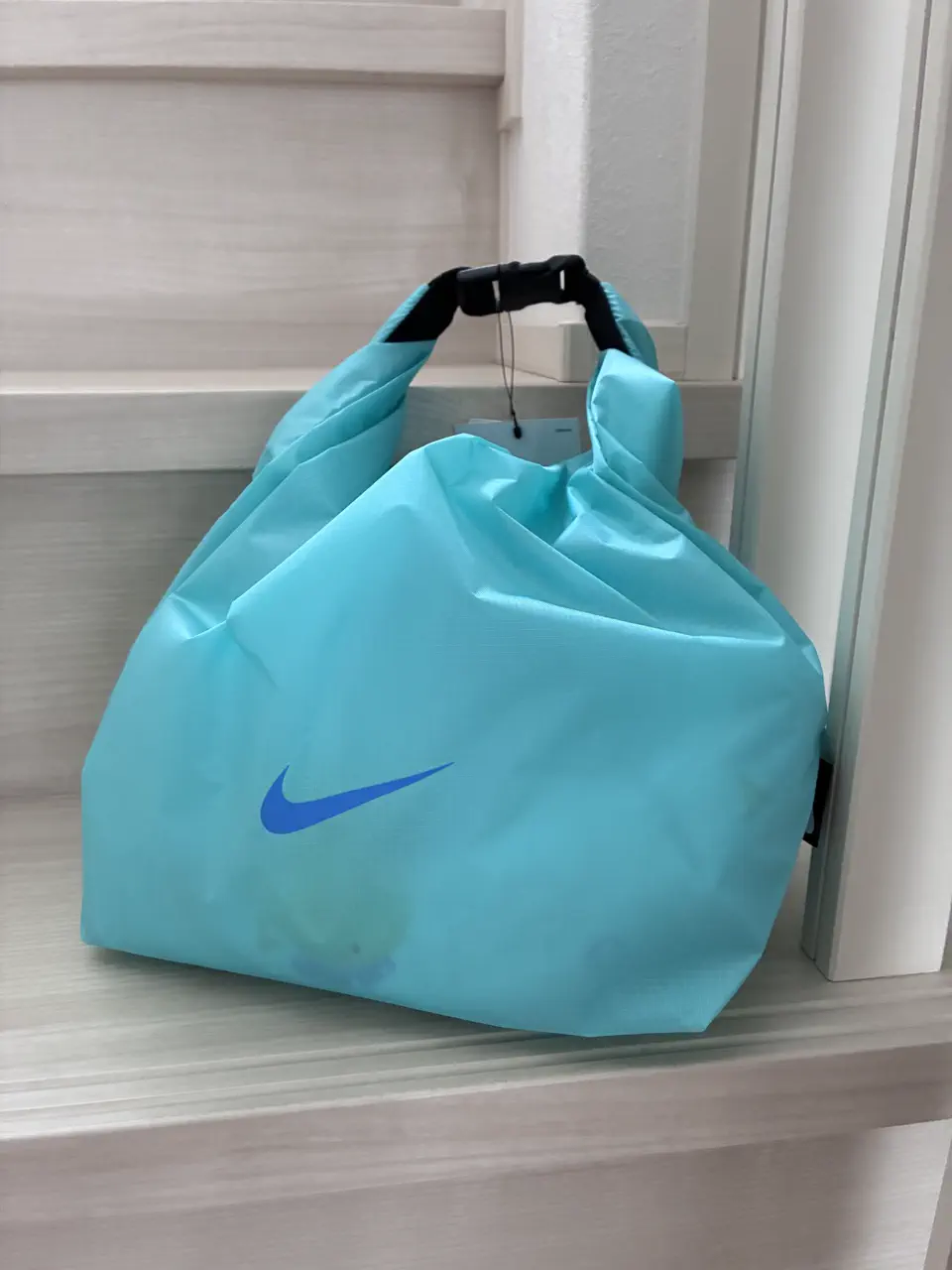 2026年新作】ナイキ SS26ウォータプルーフバッグ【NIKE】｜三愛水着