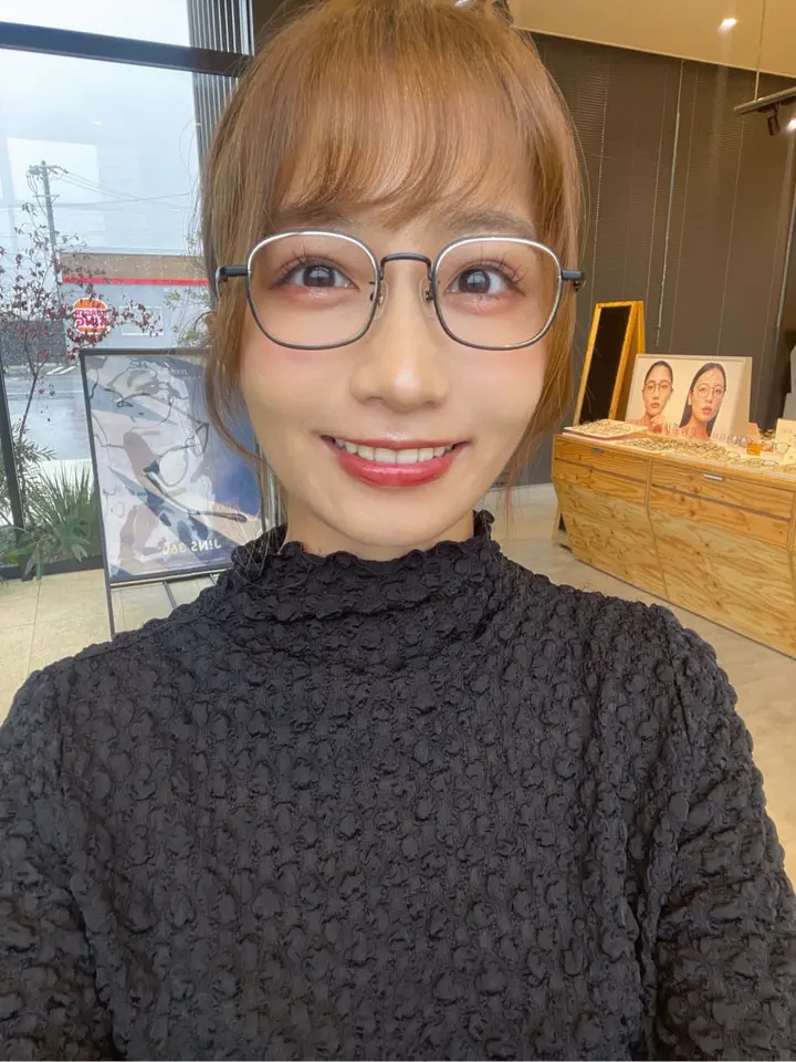 目が小さくならないメガネ ウェリントン チタン合金（βチタン） UNISEX