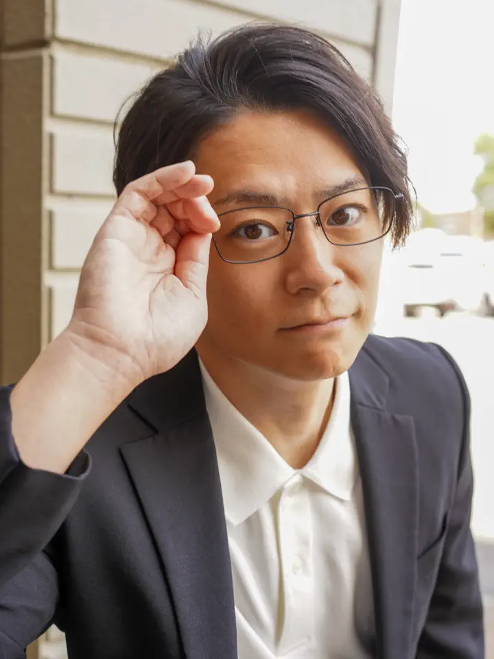 メガネのJINS【公式】- 眼鏡・めがね・サングラスのオンラインショップ