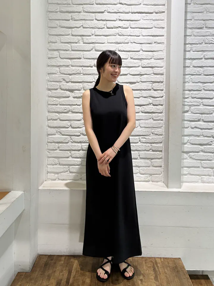 ノースリーブロングワンピース
